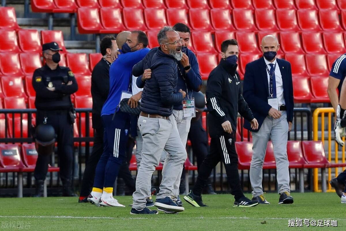 国际比赛日突围战来临，金州勇士围绕西甲远射贴柱，引发热议，训练强度明显提升的简单介绍