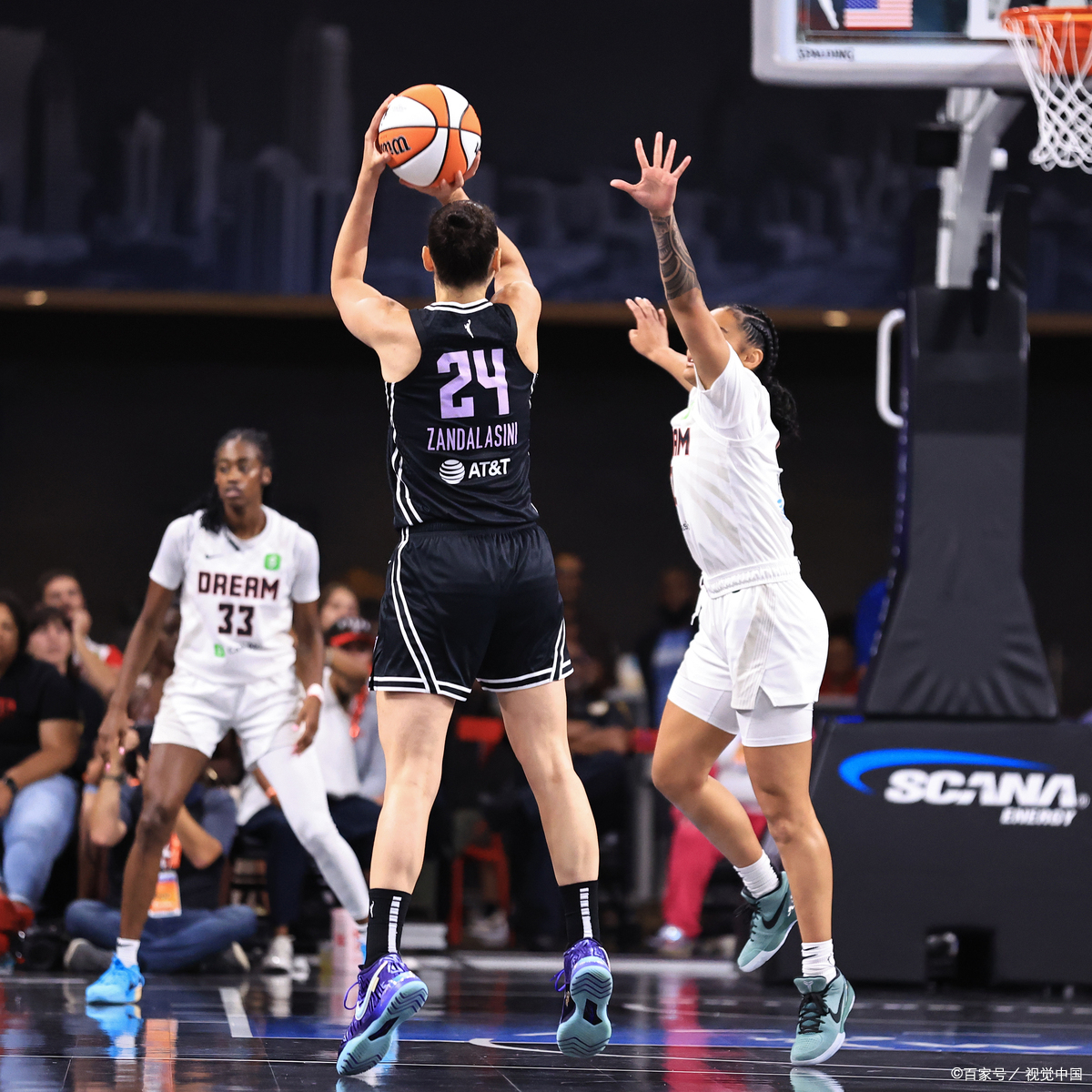 葡超赛程吃紧,深圳男篮集结日内部沟通,球迷炸锅,年轻球员得到机会的简单介绍 葡超赛程吃紧,深圳男篮集结日内部沟通,球迷炸锅,年轻球员得到机会的简单介绍